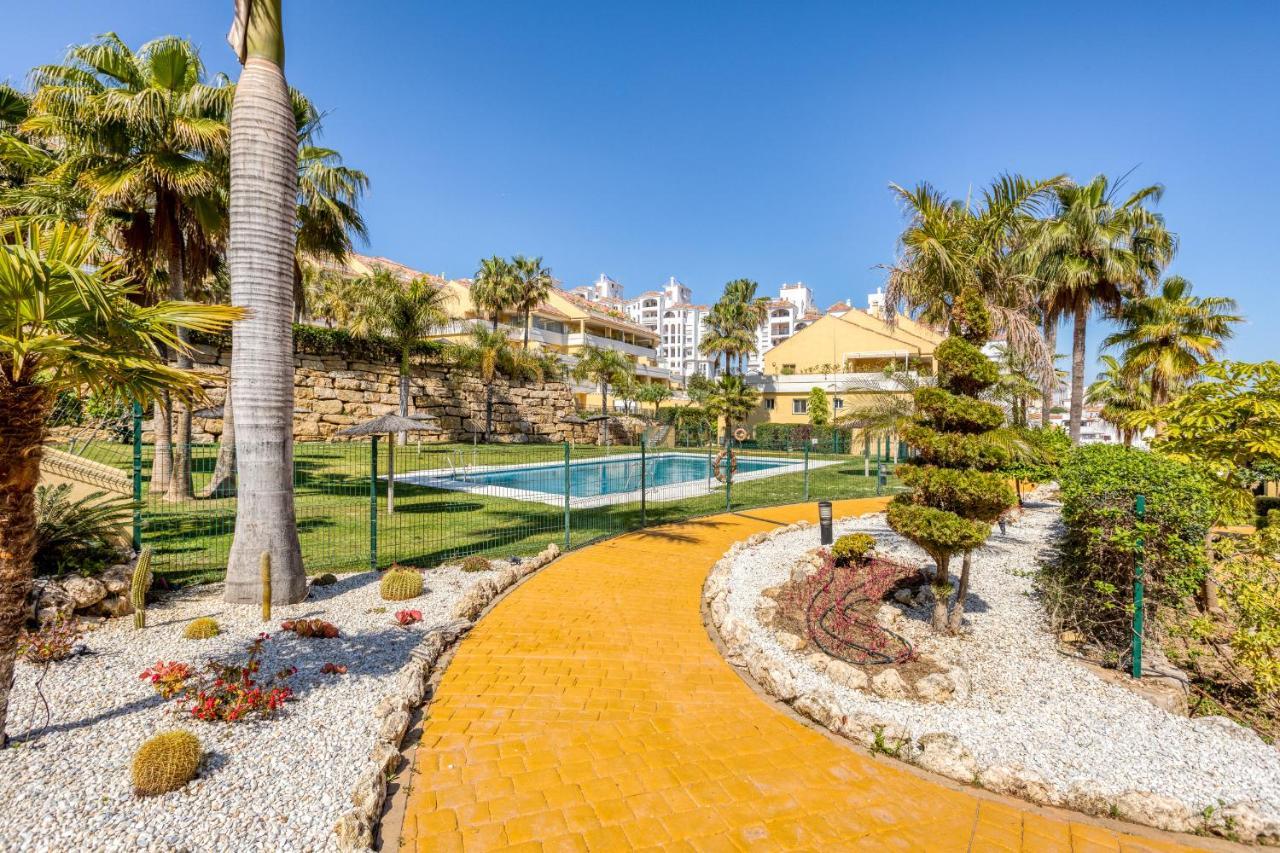 Hanami Puerto Alto Pa 7-7 Estepona Exteriör bild